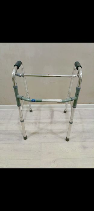 Ходунок взрослый