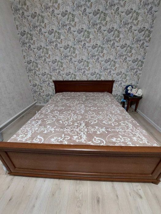 Двухспальная кровать (Белоруссия)