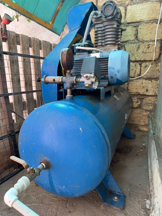 Компрессор масляный