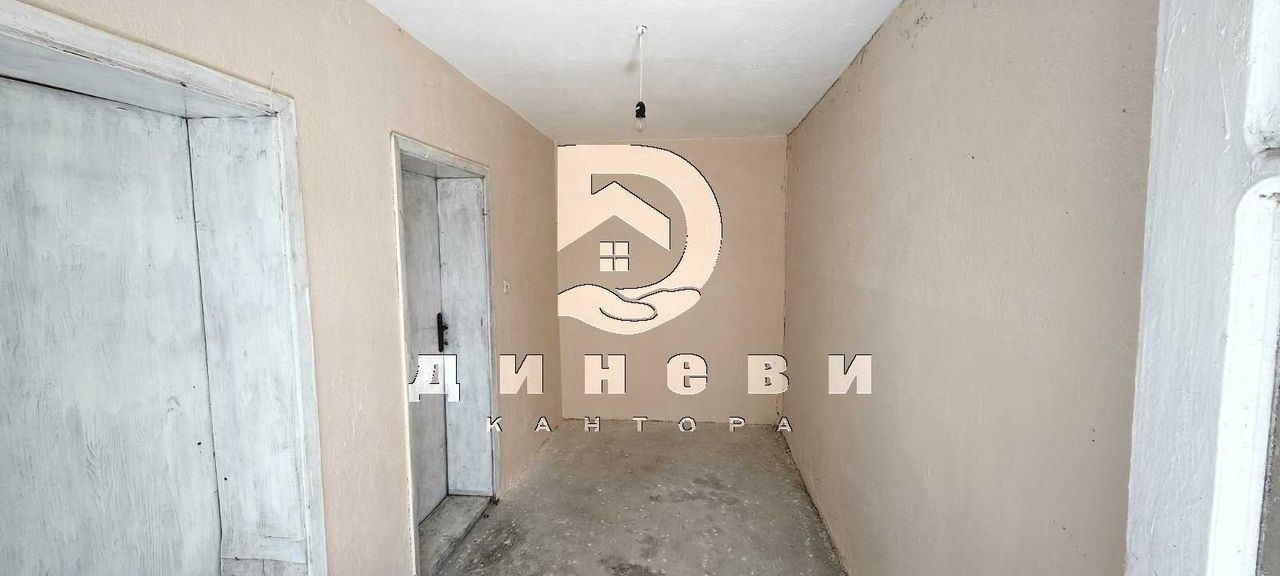 Продава се Къща в с. Сърнево, Област Стара Загора - 222 кв.м за 149 €/кв.м - Снимка #4