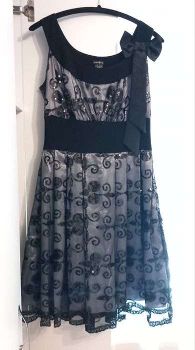 Rochie eleganta Karotte