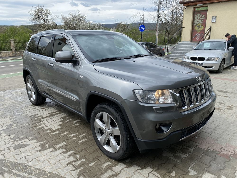 Jeep grand cherokee/3.0 d/ navi/piele/panorama