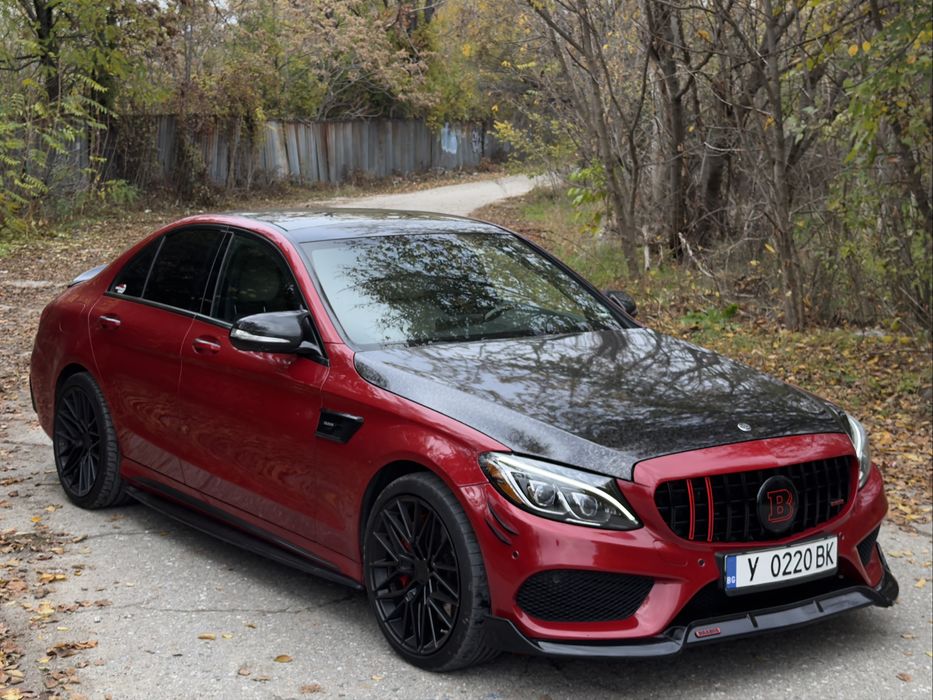 Mercedes-Benz C 400 - Brabus Пакет / Carpay / 64 Цвята Амбиент / Каско