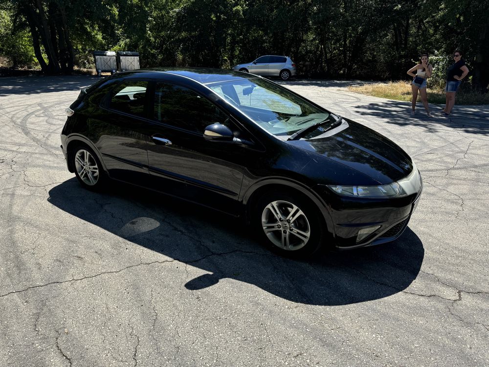 Продавам Honda 2011 г