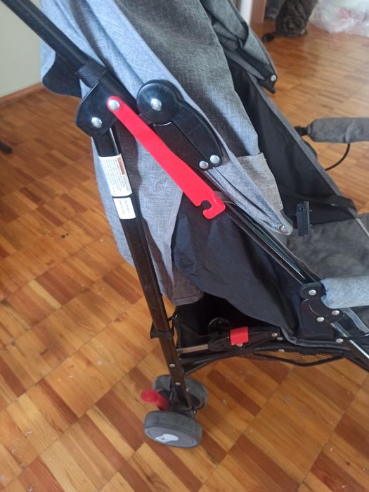 Детская коляска трость