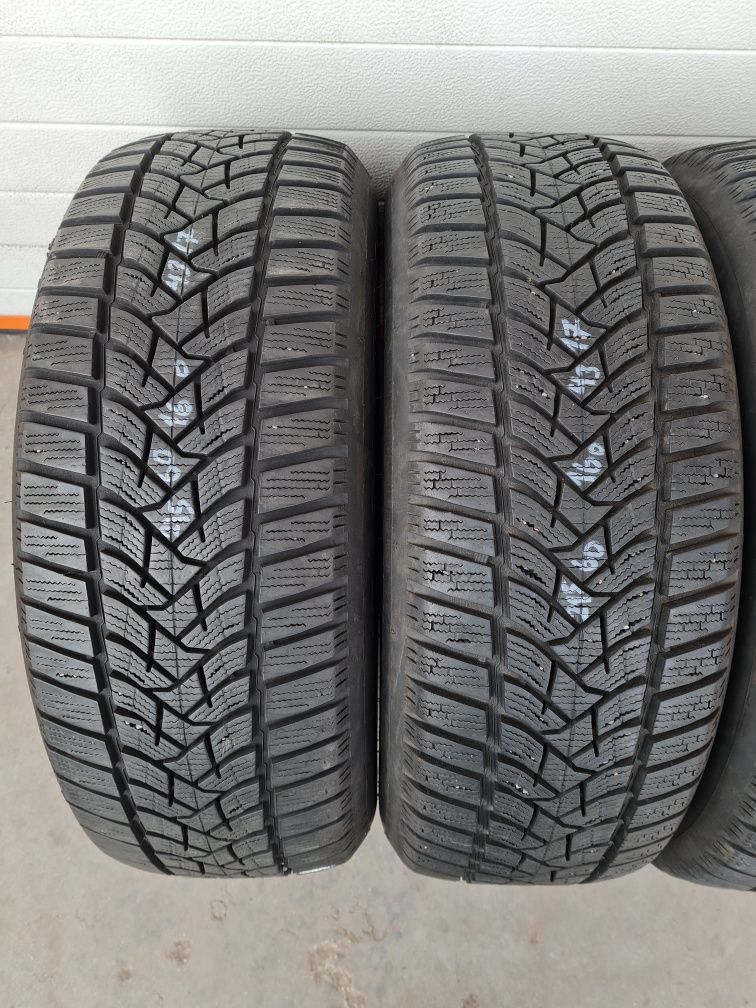 Зимни гуми 4 броя DUNLOP WinterSport5 215 60 R16 дот 4119