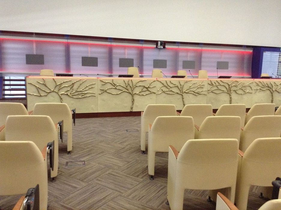 Rasini pentru Spații Comerciale, rezidențiale și Industriale