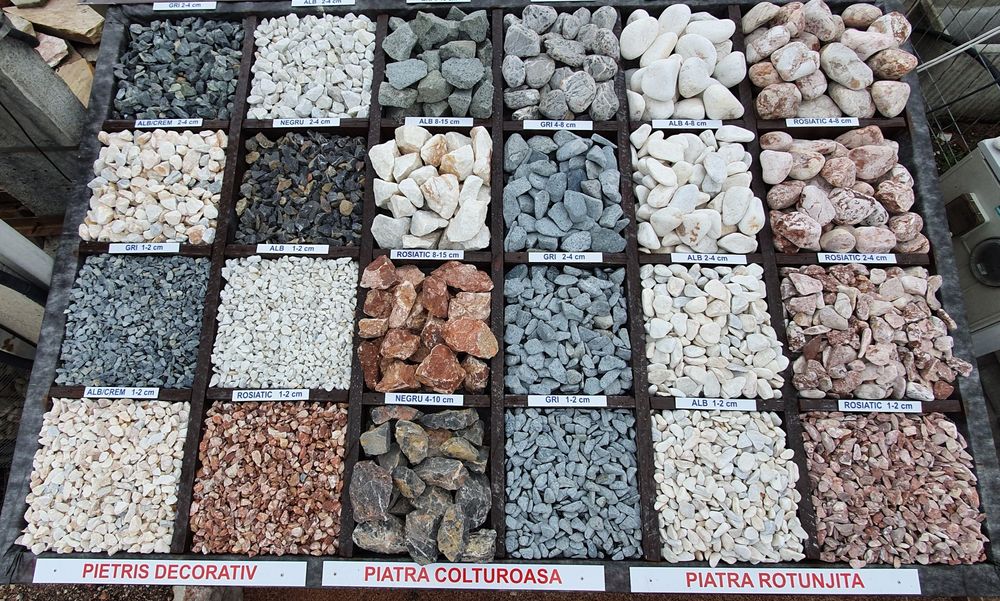 Pietris ornamental marmura piatra rotunjita decorativa gradina alba