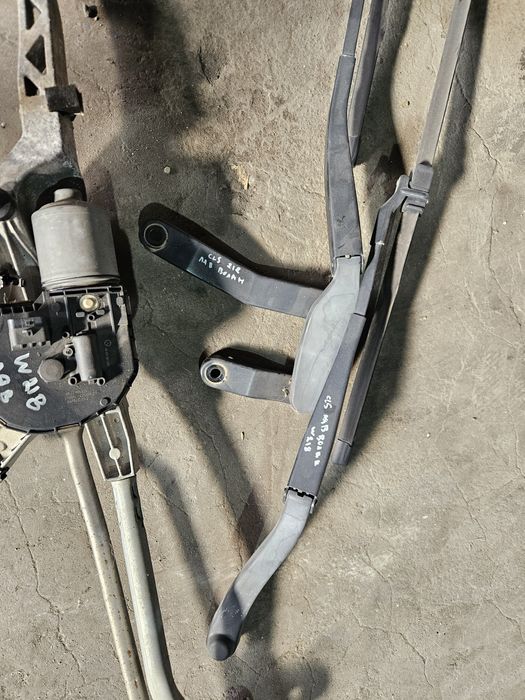 Машинка чистачки/рамена Mercedes Cls w218