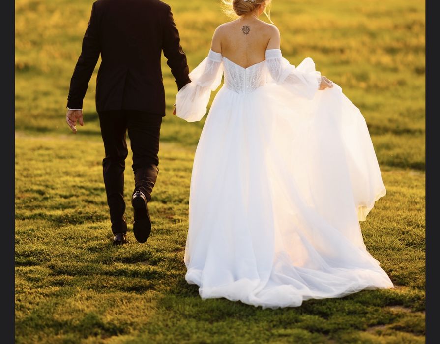 Rochie de mireasa by Veil Bridal Couture 2025.