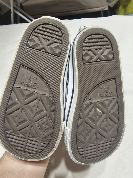 Converse marimea 22