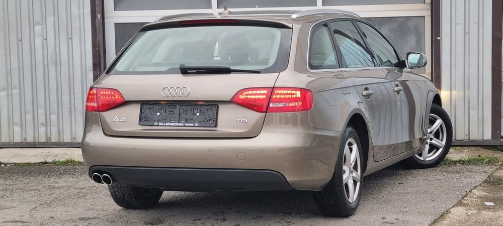 Audi A4 Exclusive 2.0 TDI-140PS/2011