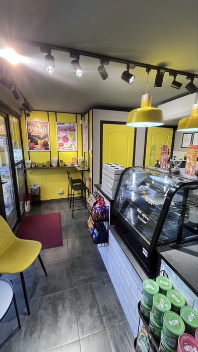 Vand cafenea, pod Dragonul Rosu, chirie foarte mica