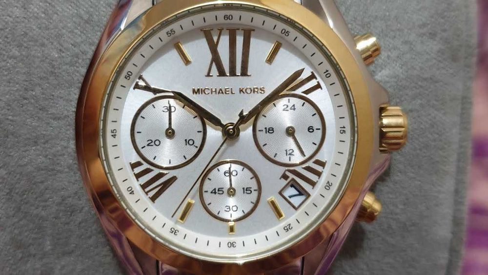 Часы Michael Kors Bradshaw MK5907 оригинал в идеальном состоянии