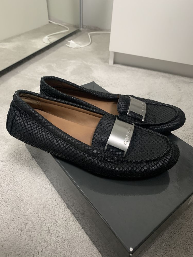 Дамски обувки Calvin Klein, Zara, Massimo Dutti