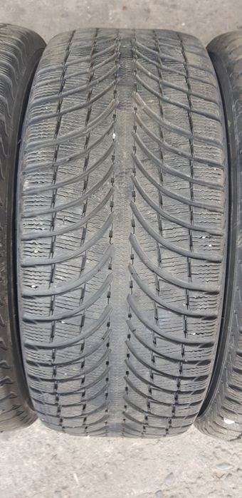 Зимни гуми-18цола-235/55-1бр.-75лв."MICHELIN "