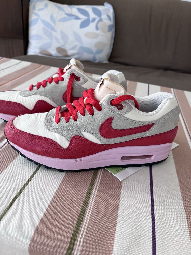 Дамски маратонки Nike
