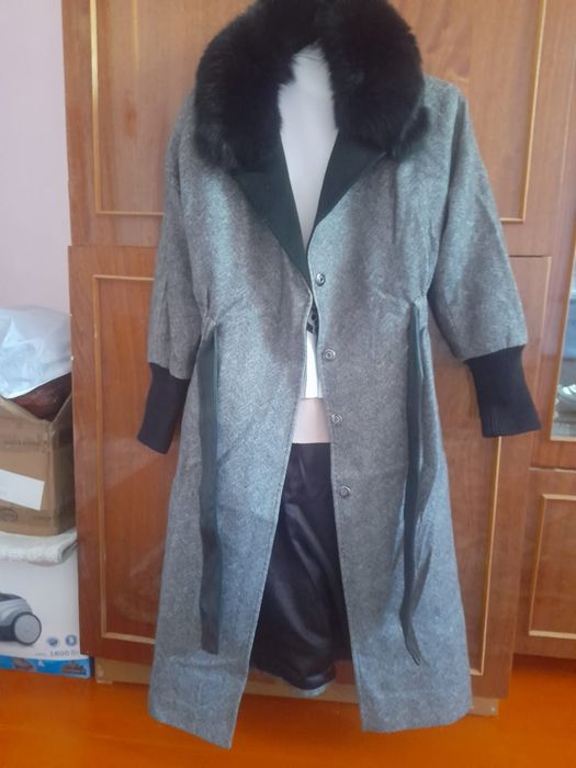 Новый пальто сатылады