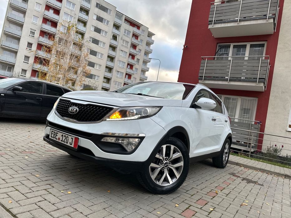 Kia Sportage Benzină+GPL/Xenon/Led/Navigatie/Camera/1,6 Benzină Aspirat/2015