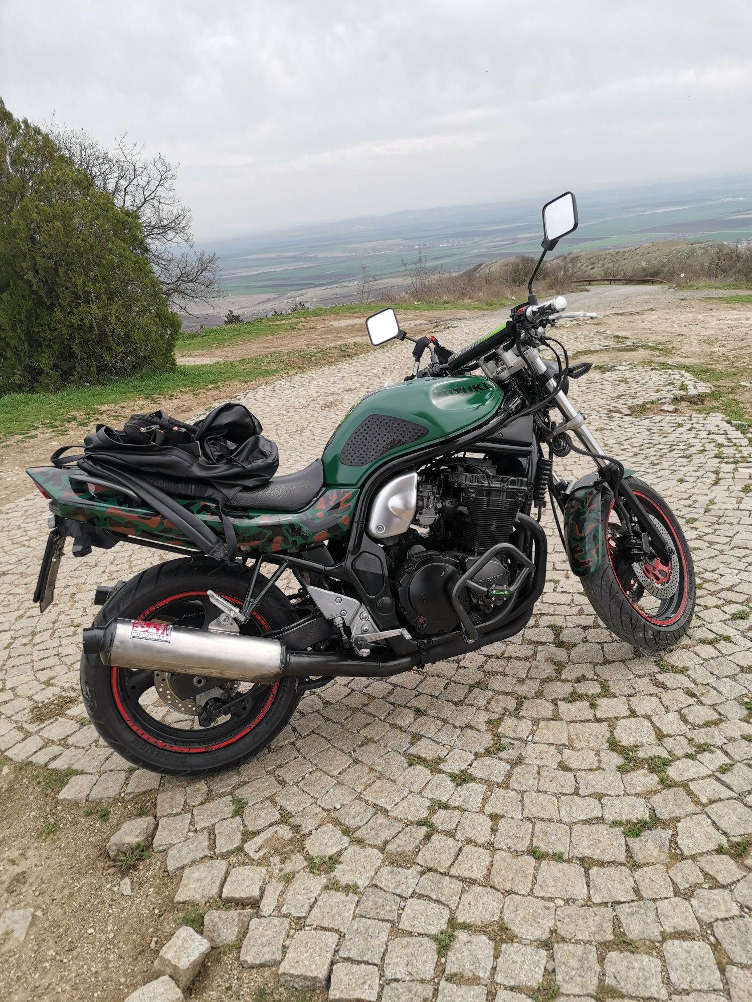 Suzuki Bandit 600 S