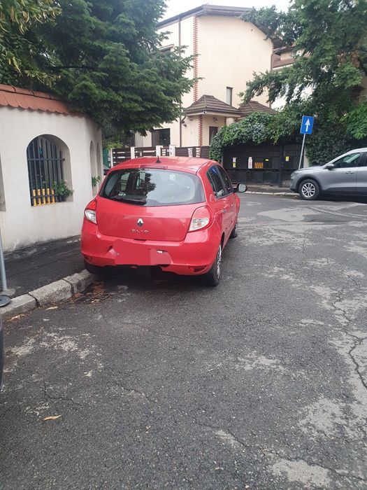 Inchiriere auto interes personal / food delivery