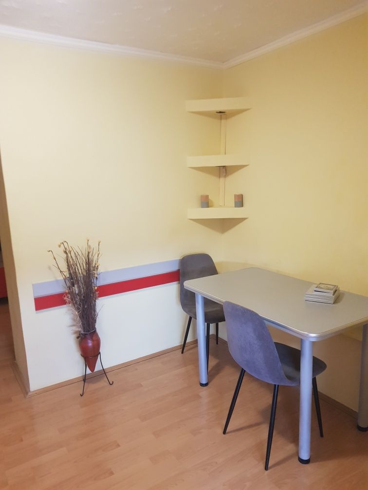 Vând apartament PB mare, 3 camere, Oradea, Rogerius