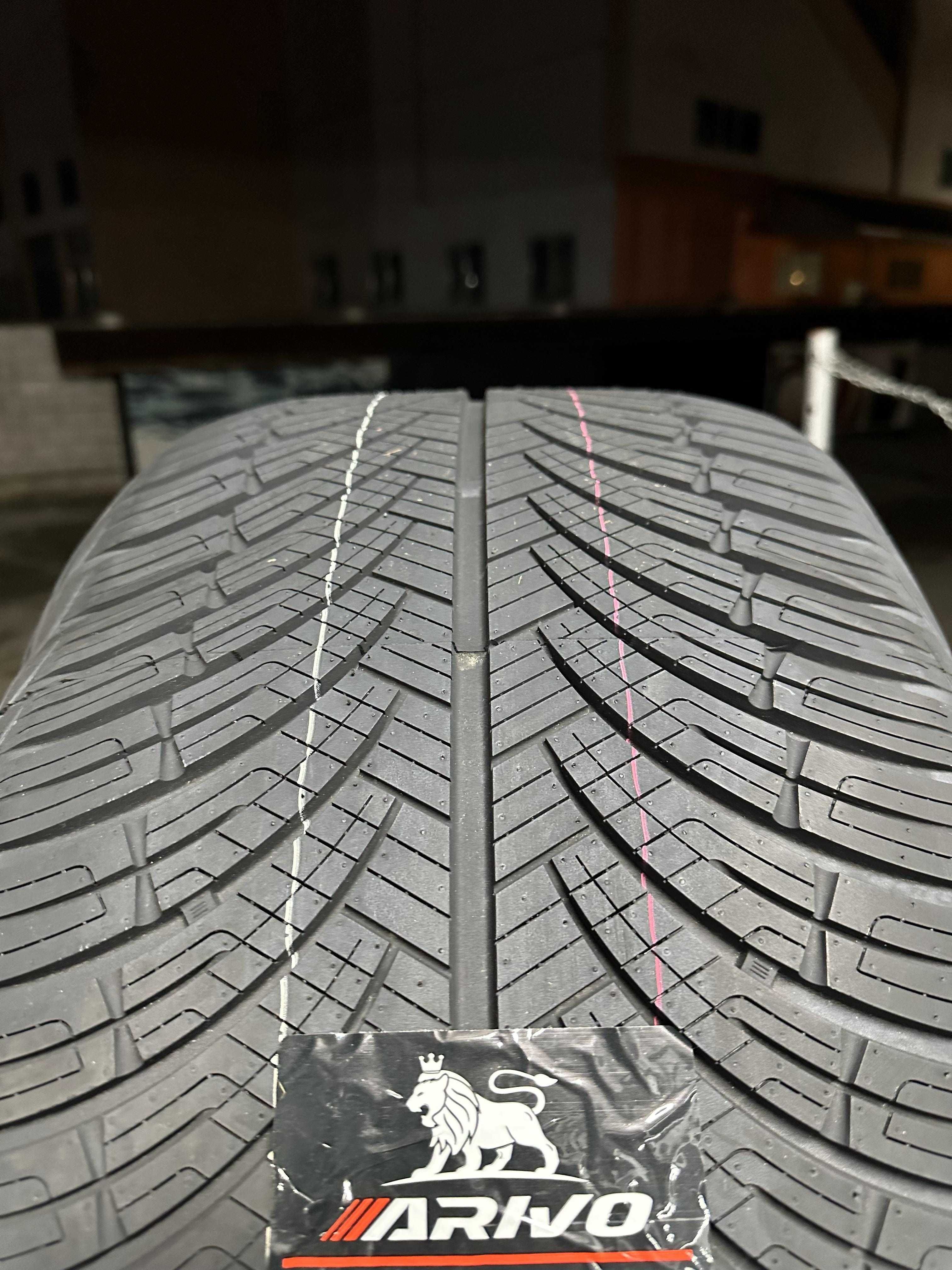 Нови Всесезонни Гуми Arivo Carlorful A/S 315/35R20 110W XL Нов Dot
