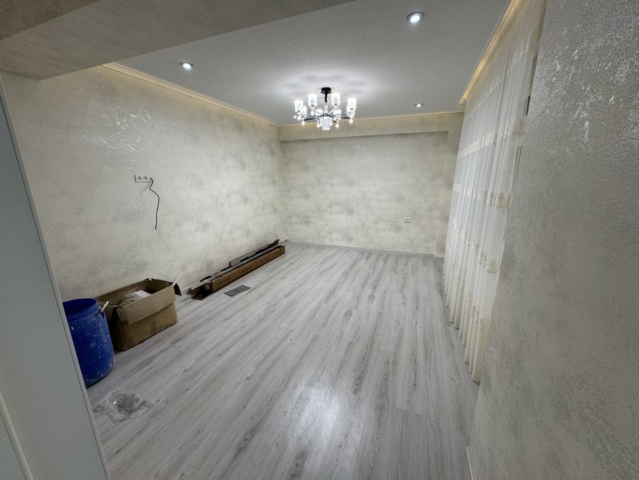 Самарқанд шаҳрида квартира сотилади