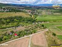 FILM! 4.500 mp,extravilan,livada,in Sancraiu,Covasna,acces facil,pomi
