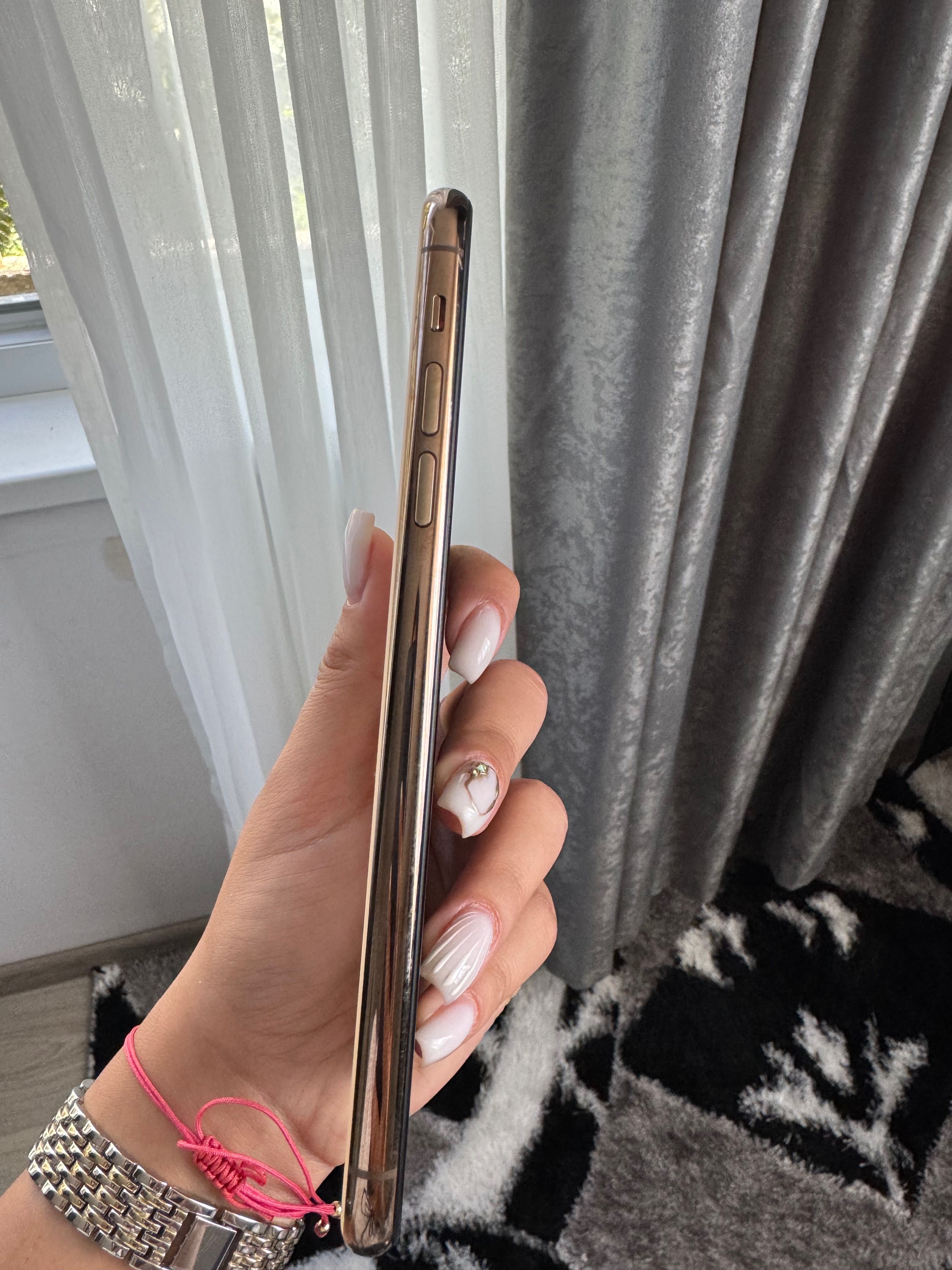 İPhone 11 Pro Max Gold