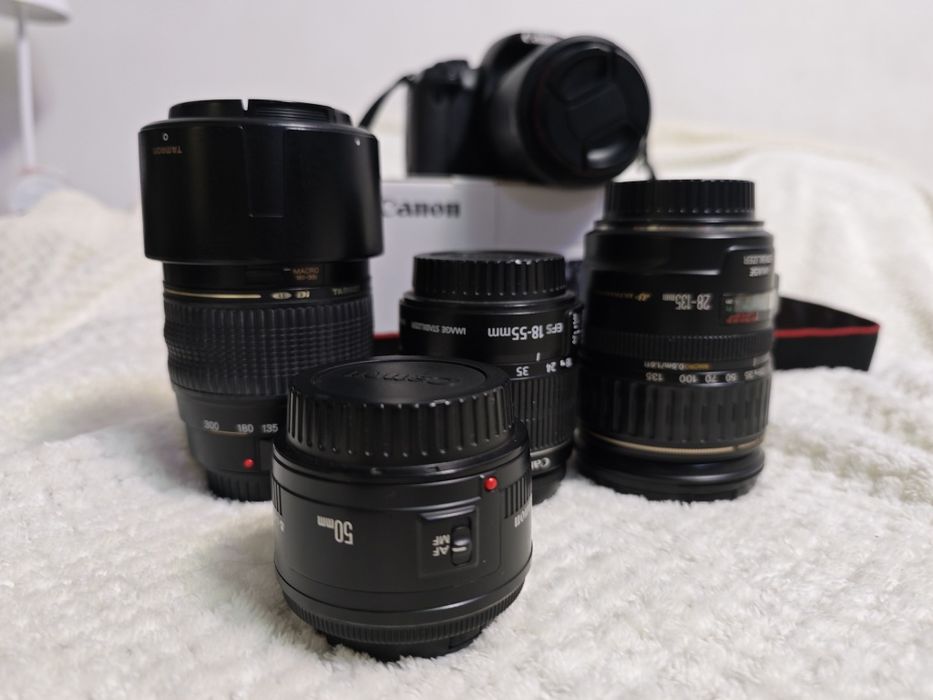 Canon 650 D DSRL + 5 obiective și accesorii