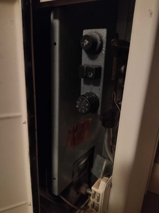 Convector FEG gaz natural încălzitor sobă calorifer centrala arzător