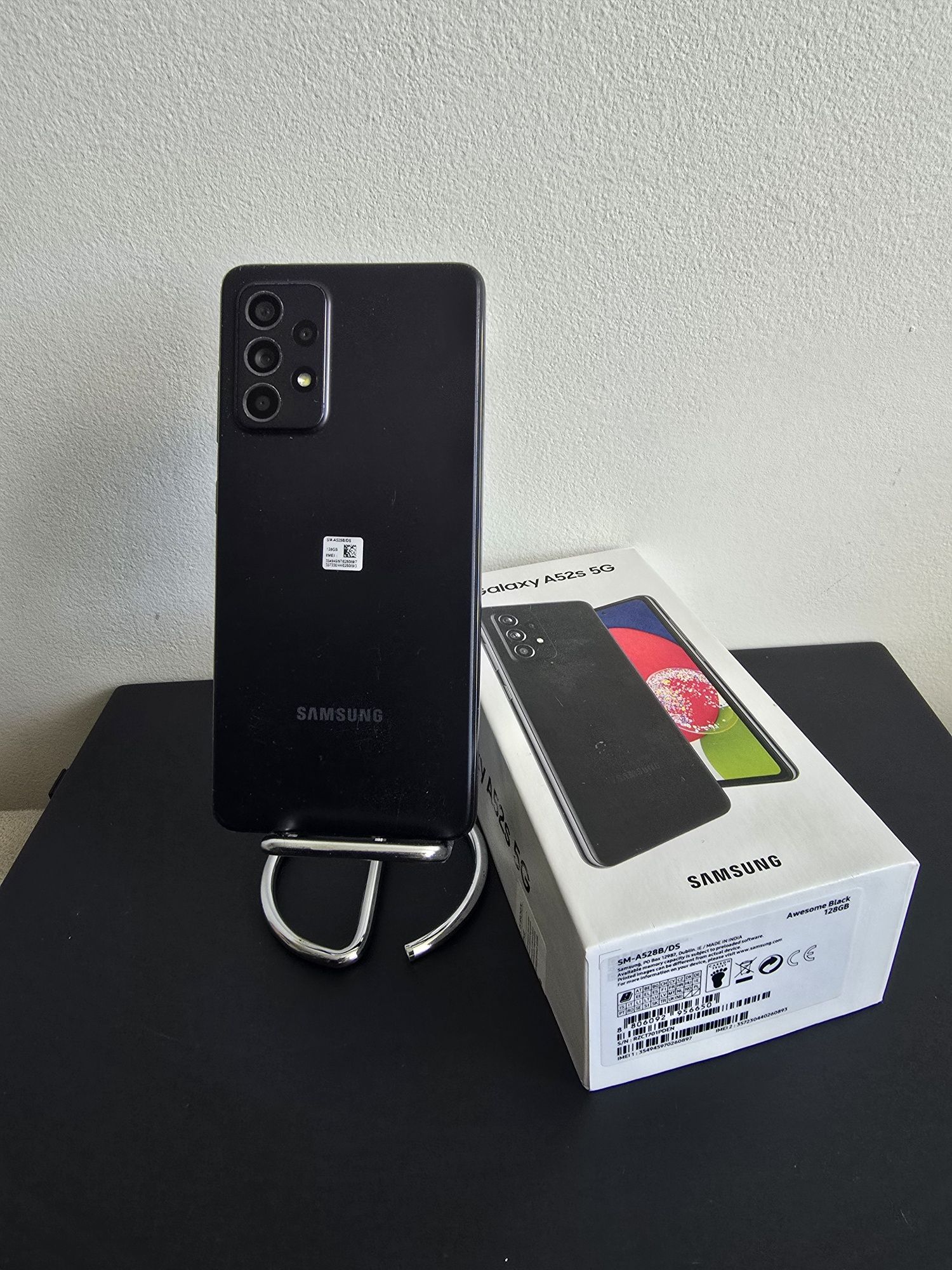 Телефон Samsung A52s 5G