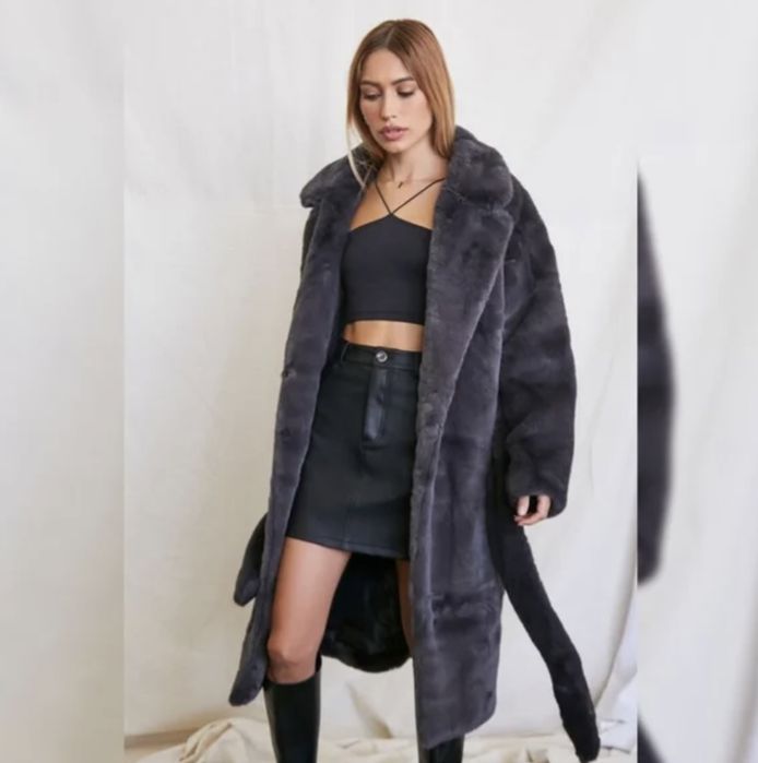 Palton pufos si călduros din colecția LINE OF OSLO