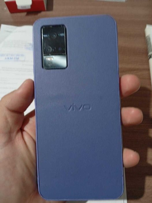 Vivi V21e Продам