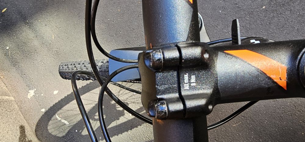 Vând Bicicletă Cube