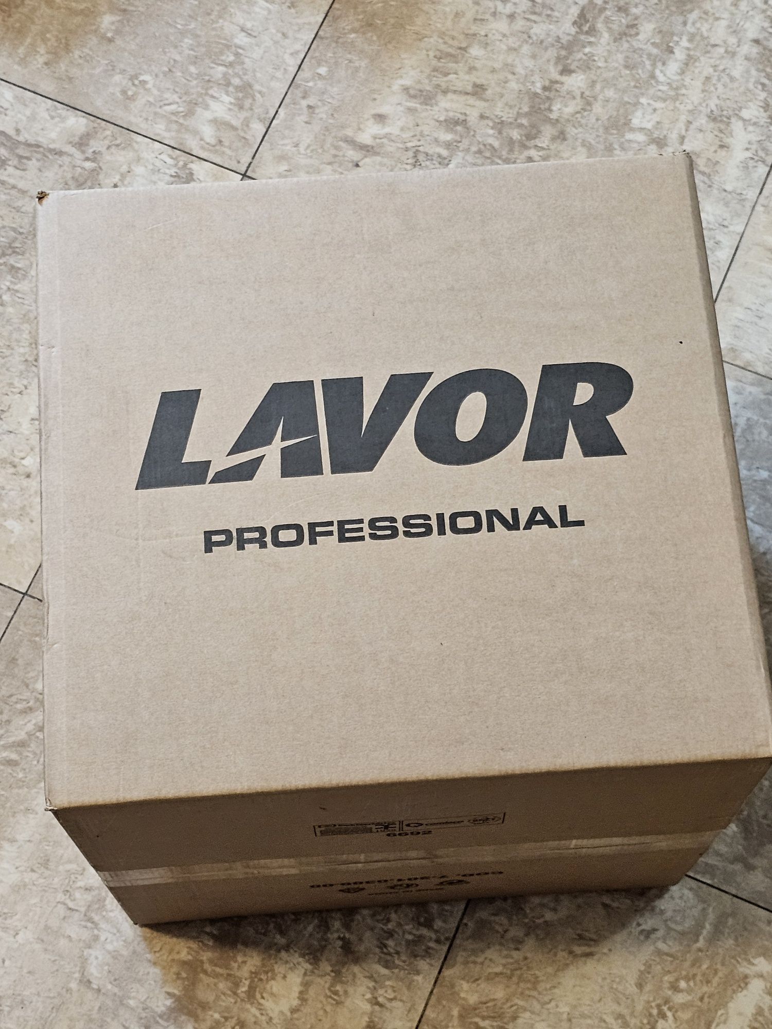 Aspirator compact LAVOR-PRO SILENT PRO compact (76 db), 82460001 (nou)