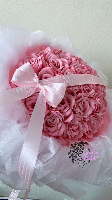 Букеты из атласных лент