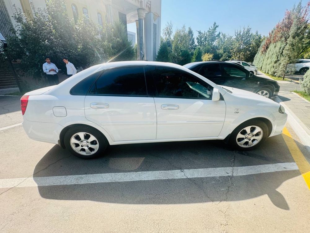 Jentra A/T Elegant plus 2020y