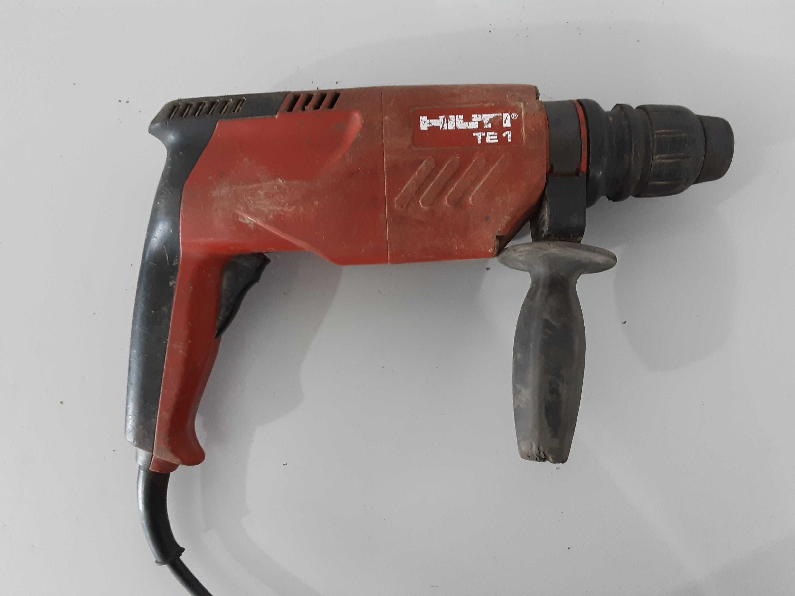Перфоратор  - HILTI TE 1 / 110 V / 500 W