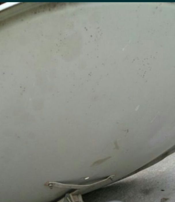 Antenă satelit prinde 300 programe.