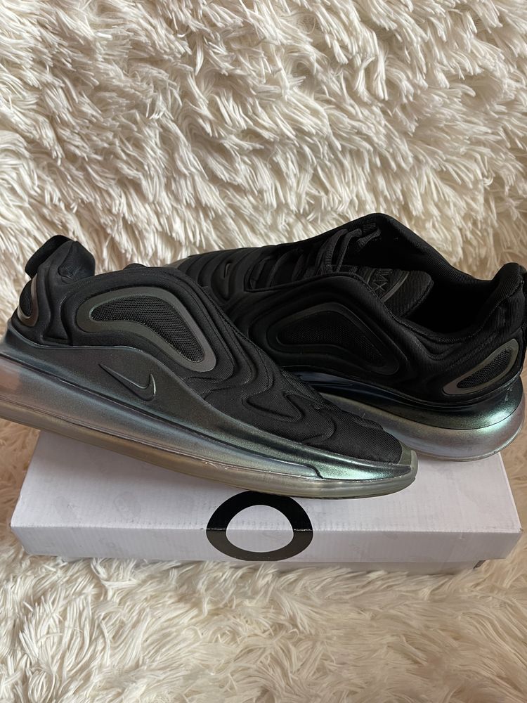 Nike Air Max 720 Chameleon