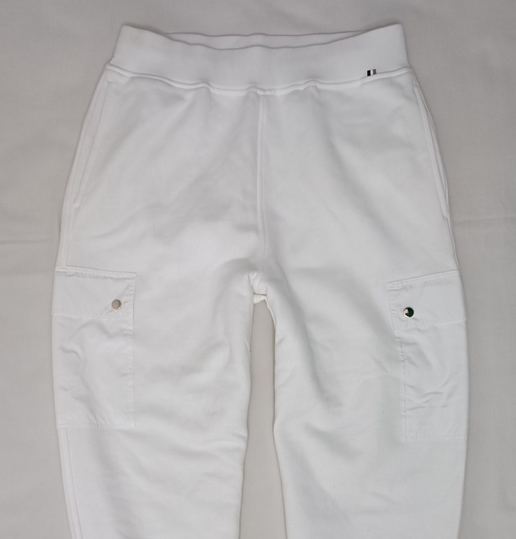 Hugo Boss Cargo Sweatpants оригинално долнище S Бос памук долница