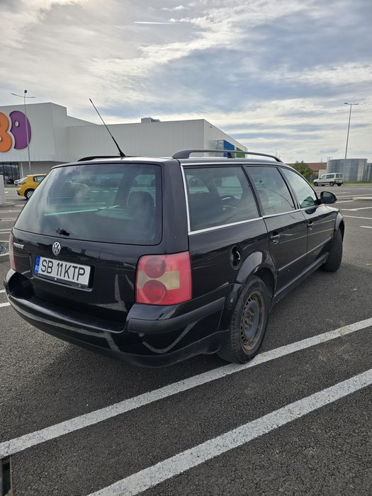 Volkswagen Passat B5.5 (2005) –1.6 benzină,105 CP- al doilea propietar