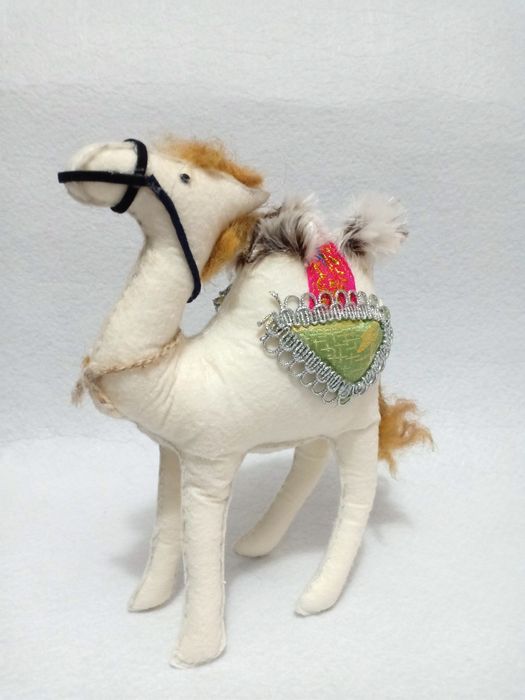 Верблюды сувенир ручной работы
