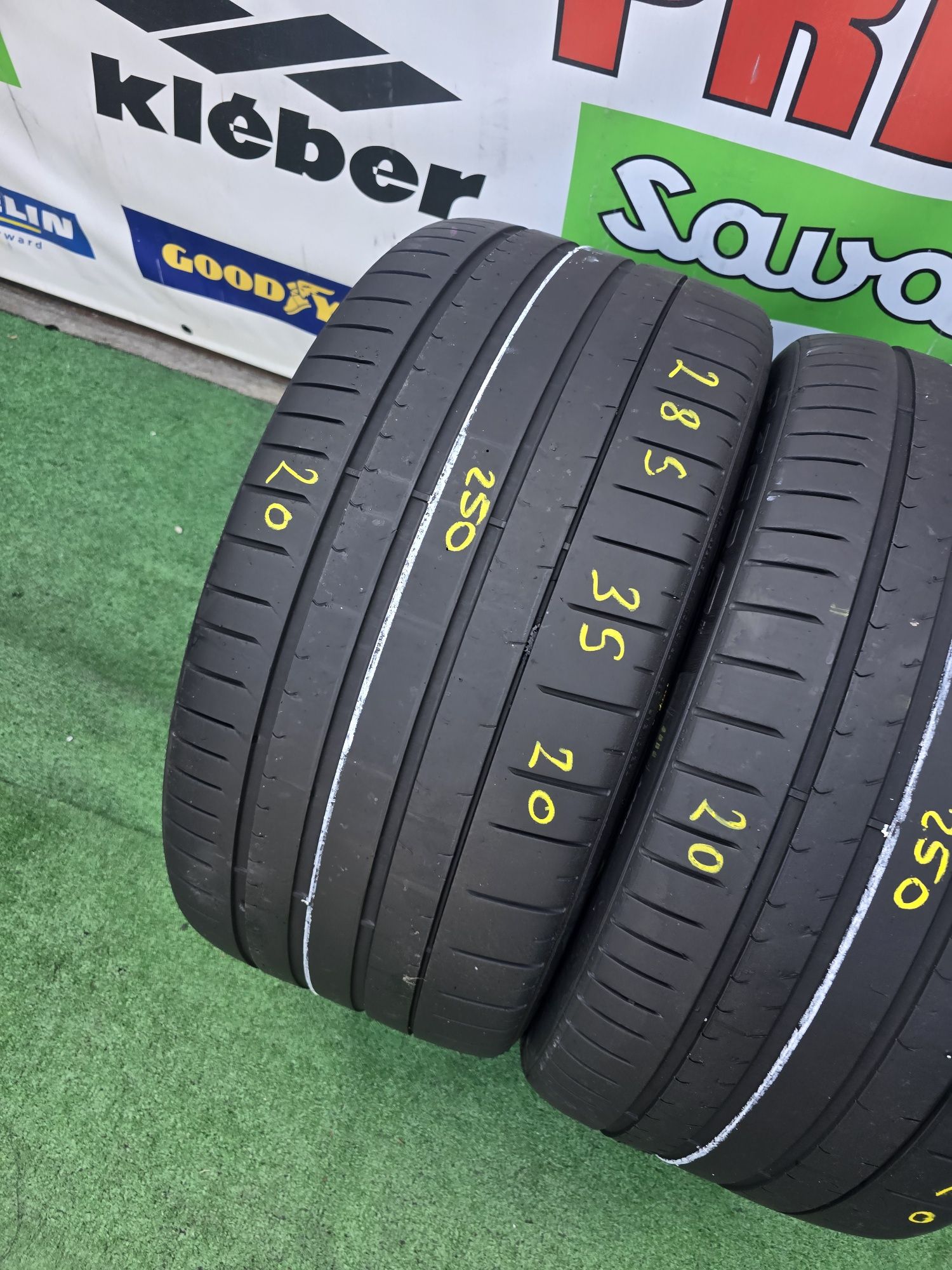 285.35.20 pirelli