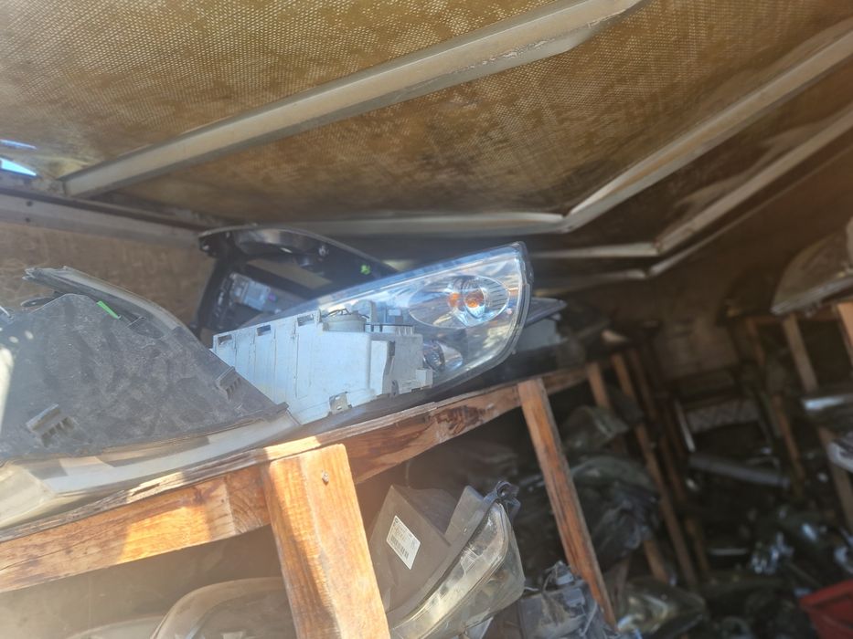 Faruri diferite modele 99-2024 fără prinderi rupte , ford iveco Fiat