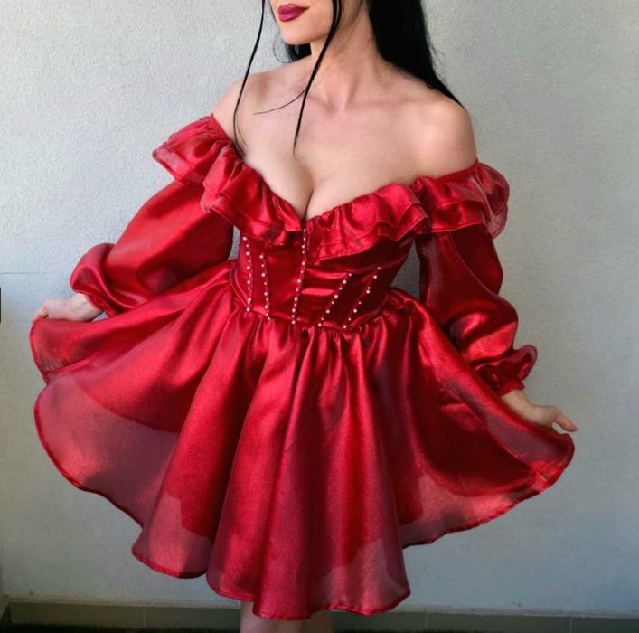 Rochie bijuterie M roșie