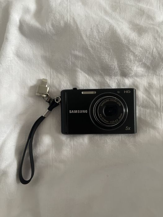 Цифровой фотоаппарат Samsung ST76