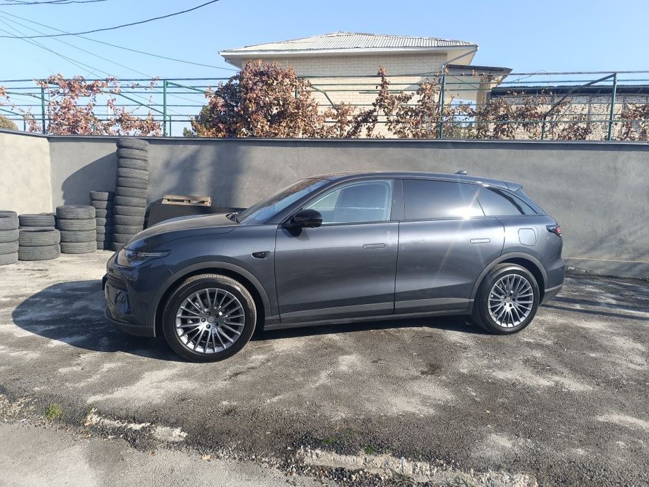 Lipmotrs C11 sroʻchne sotladi